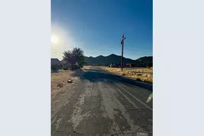 154 60 Broken Bow Road, Apple Valley, CA 92307 - Photo 4