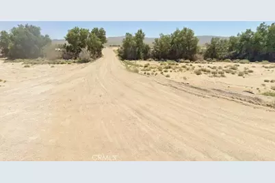 41 Center Road, Newberry Springs, CA 92365 - Photo 2