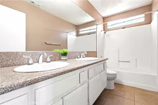 13368 Desert Primrose, Victorville, CA 92392 - Photo 20