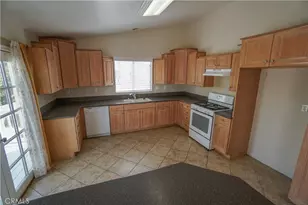 13470 W Nolina Dr, Hesperia, CA 92344 - Photo 8
