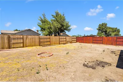 13776 Foxfire Road, Victorville, CA 92392 - Photo 30