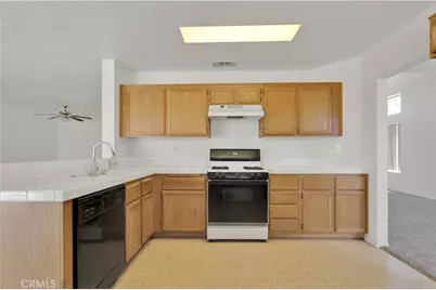 13776 Foxfire Road, Victorville, CA 92392 - Photo 12