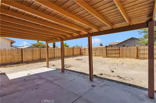 13776 Foxfire Rd, Victorville, CA 92392 - Photo 42