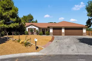 16470 Pauhaska, Apple Valley, CA 92307 - Photo 6