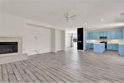 8430 Fillmore Court, Oak Hills, CA 92344 - Photo 18