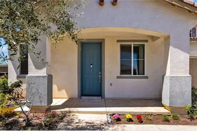 8430 Fillmore Court, Oak Hills, CA 92344 - Photo 4