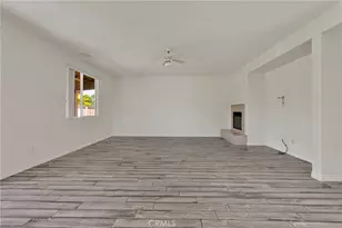 8430 Fillmore Ct, Oak Hills, CA 92344 - Photo 16