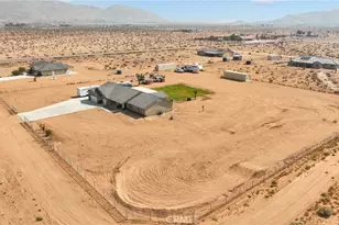 14825 Pela Rd, Apple Valley, CA 92307 - Photo 44