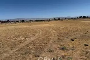 16766 Walpi, Apple Valley, CA 92307 - Photo 12