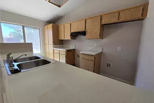 14572 Agave, Adelanto, CA 92301 - Photo 4