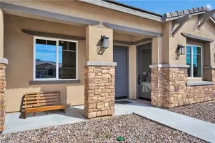 19384 Earth Smt, Apple Valley, CA 92308 - Photo 4