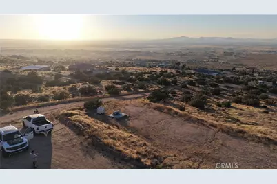 23528 Mountain View, Apple Valley, CA 92308 - Photo 2