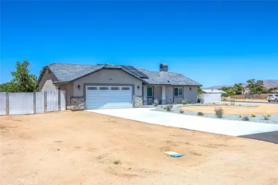 20947 Verde Drive, Apple Valley, CA 92308 - Photo 2