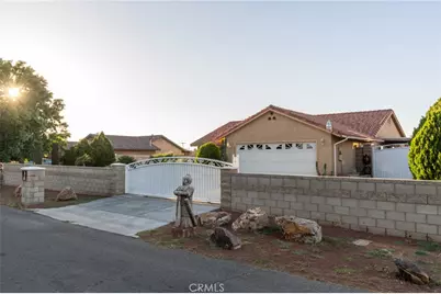 22410 Broken Lance Court, Apple Valley, CA 92307 - Photo 2