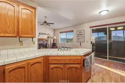 22410 Broken Lance Court, Apple Valley, CA 92307 - Photo 6