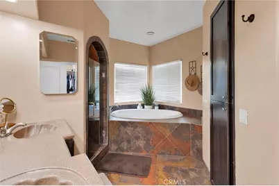 1030 Elsinore, Pinon Hills, CA 92372 - Photo 14