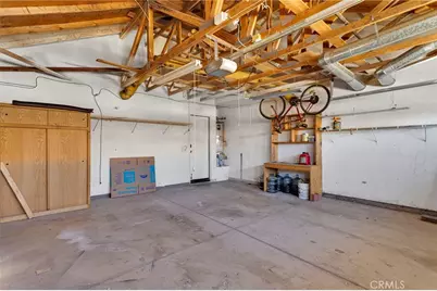 14553 Golden, Victorville, CA 92392 - Photo 34