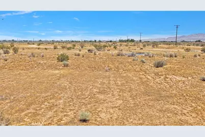 13702 Del Cerro Street, Victorville, CA 92392 - Photo 10