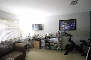 916 Condor, Barstow, CA 92311 - Photo 6