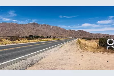 4 Highway 18, Apple Valley, CA 92308 - Photo 8