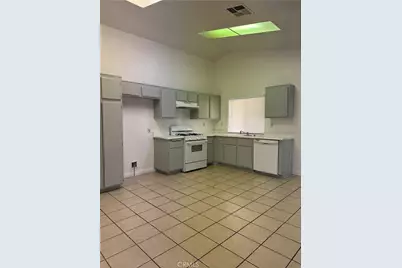 13406 Fox Run, Victorville, CA 92392 - Photo 4