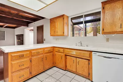 1725 Linnet, Wrightwood, CA 92397 - Photo 16