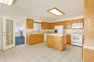 11281 4th, Hesperia, CA 92345 - Photo 10