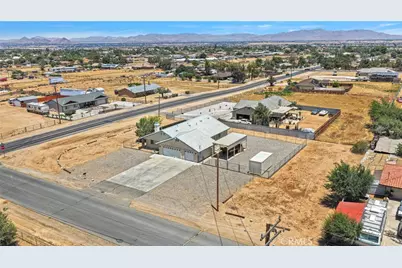 11281 4th, Hesperia, CA 92345 - Photo 30