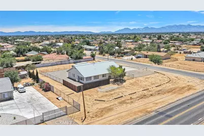 11281 4th, Hesperia, CA 92345 - Photo 34