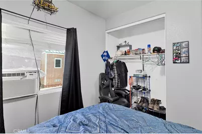 13980 Doria, Victorville, CA 92394 - Photo 32
