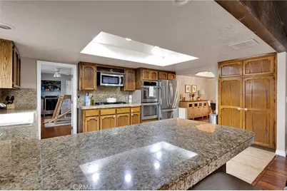19075 Bay Meadows, Apple Valley, CA 92308 - Photo 12