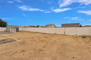 19075 Bay Meadows, Apple Valley, CA 92308 - Photo 34