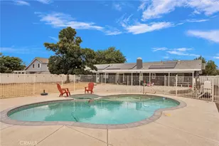 19075 Bay Meadows, Apple Valley, CA 92308 - Photo 32