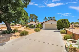 19031 Shoshonee, Apple Valley, CA 92307 - Photo 2