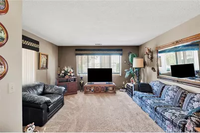 19031 Shoshonee, Apple Valley, CA 92307 - Photo 10
