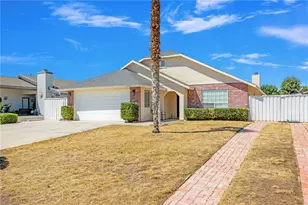 13250 Meteor Dr, Victorville, CA 92395 - Photo 2