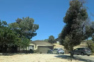 13578 Dean, Victorville, CA 92395 - Photo 1