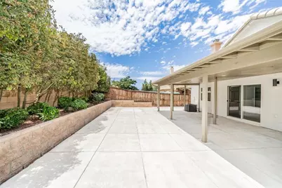 13645 Summit View Street, Hesperia, CA 92344 - Photo 26