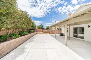 13645 Summit View St, Hesperia, CA 92344 - Photo 26