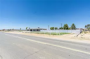 16621 Glendower, Edwards, CA 93523 - Photo 4