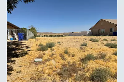 26827 Corona Drive, Helendale, CA 92342 - Photo 6