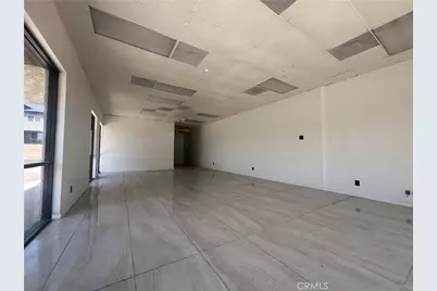 1081 S Mount Vernon Avenue, Colton, CA 92324 - Photo 4