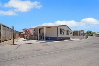 13393 #171 Mariposa, Victorville, CA 92395 - Photo 2
