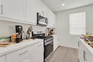 13097 Lancaster, Hesperia, CA 92344 - Photo 12