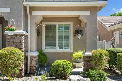 10817 Katepwa Street, Apple Valley, CA 92308 - Photo 6