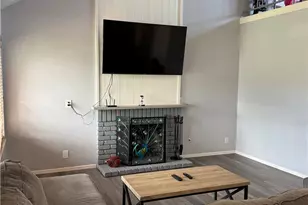 6756 Jasmine Ct, Chino, CA 91710 - Photo 8