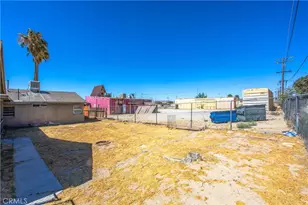 25567 Main, Barstow, CA 92311 - Photo 44