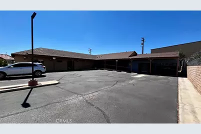 15065 Palmdale Road, Victorville, CA 92392 - Photo 38