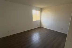 16562 Jasmine St, Victorville, CA 92395 - Photo 8