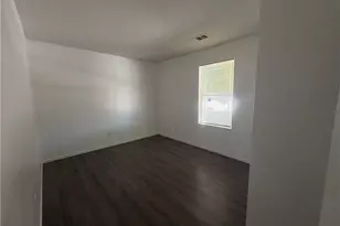 16562 Jasmine St, Victorville, CA 92395 - Photo 28